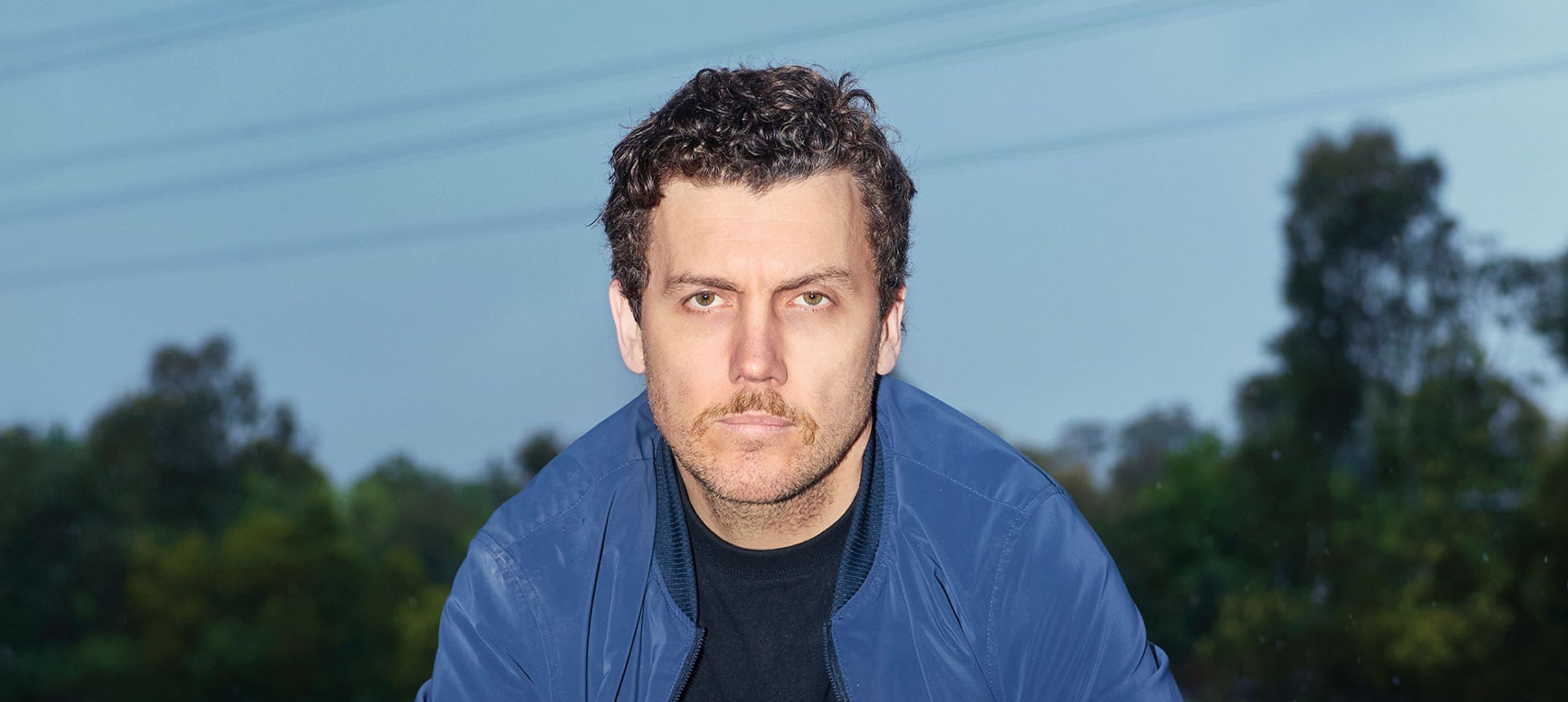 Daniel Connell, Close Up wearing blue shirt