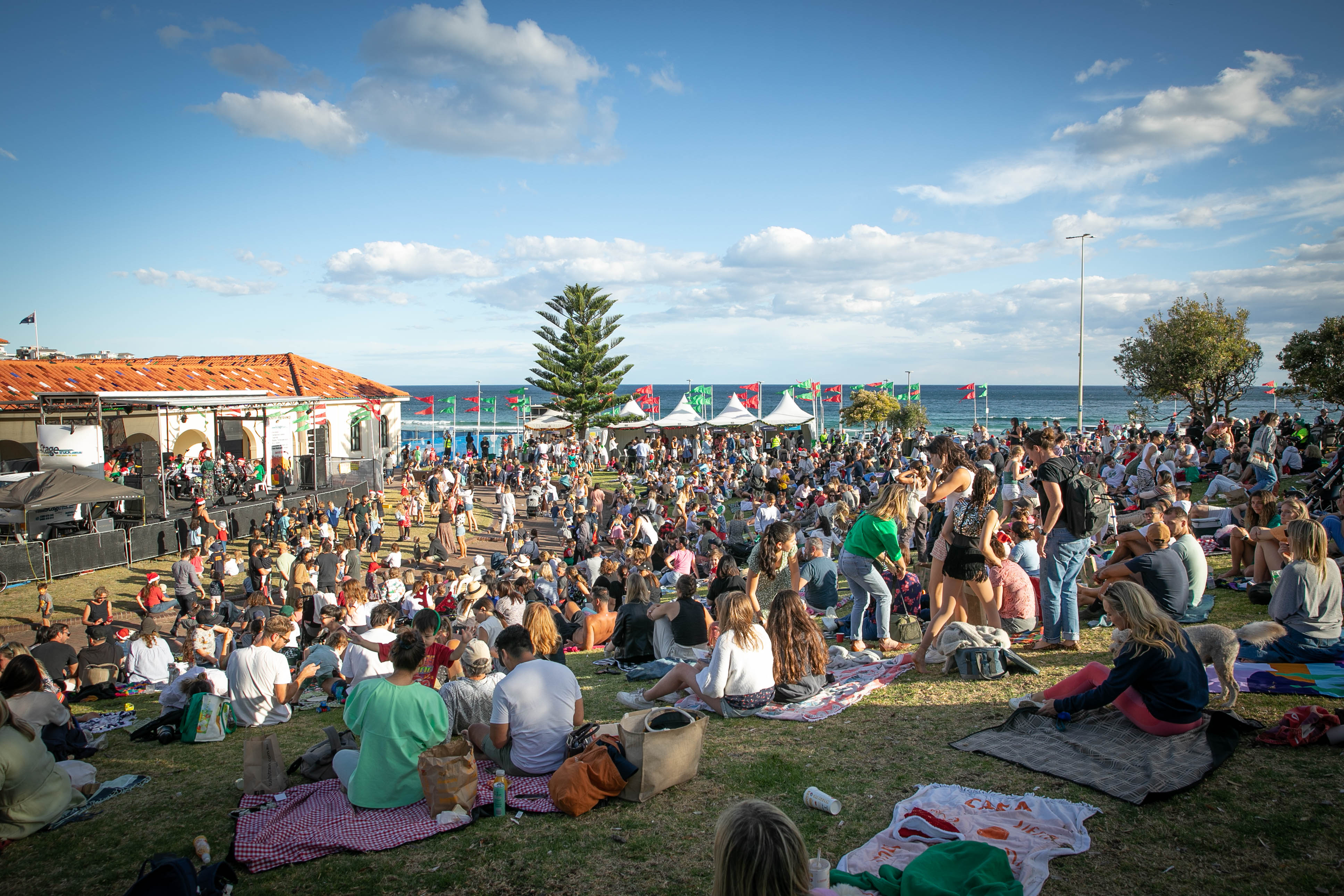 crowd